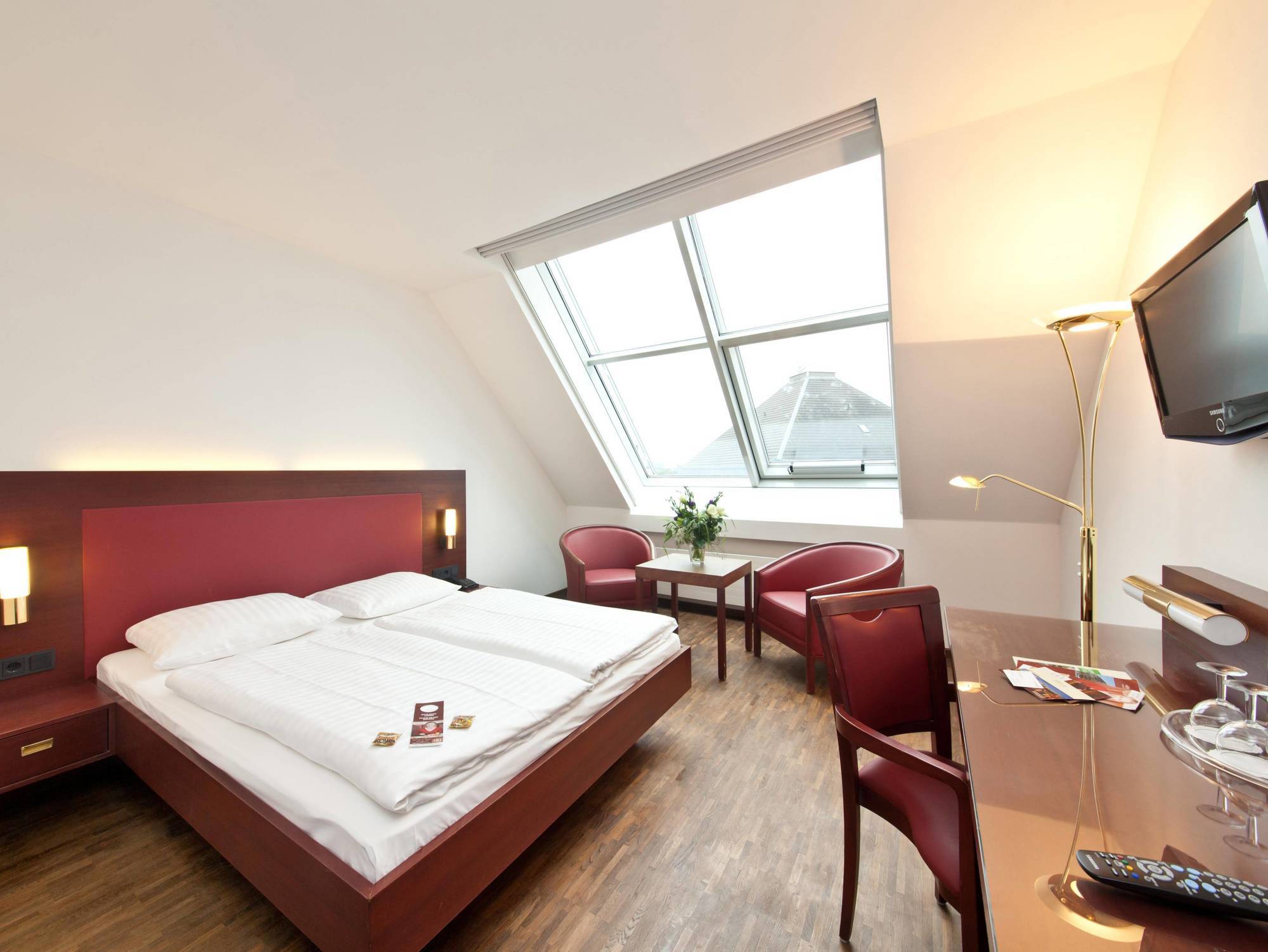 Novum Imperial Frankfurt Messe Hotel 4*