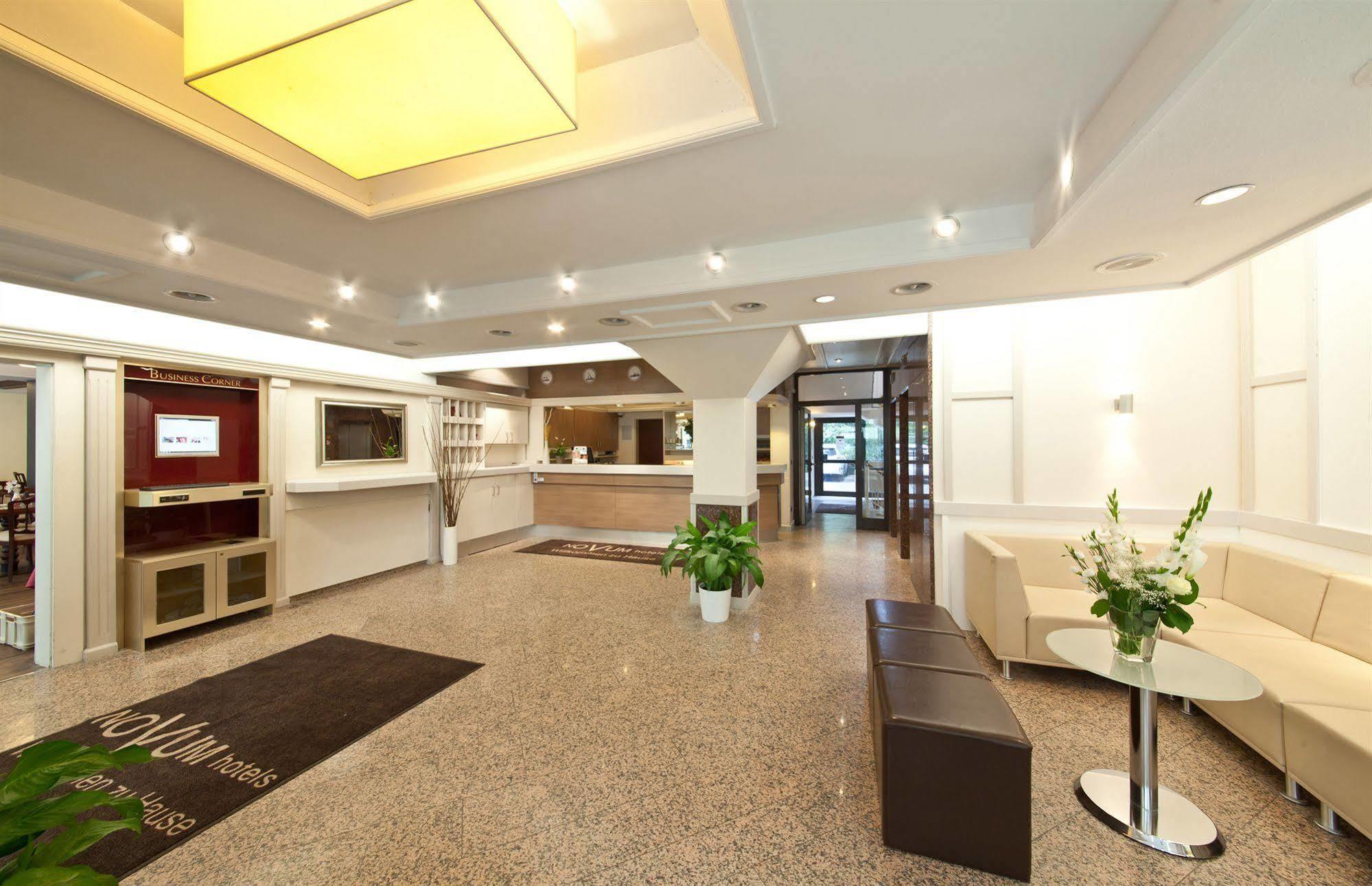 Novum Imperial Frankfurt Messe 4*