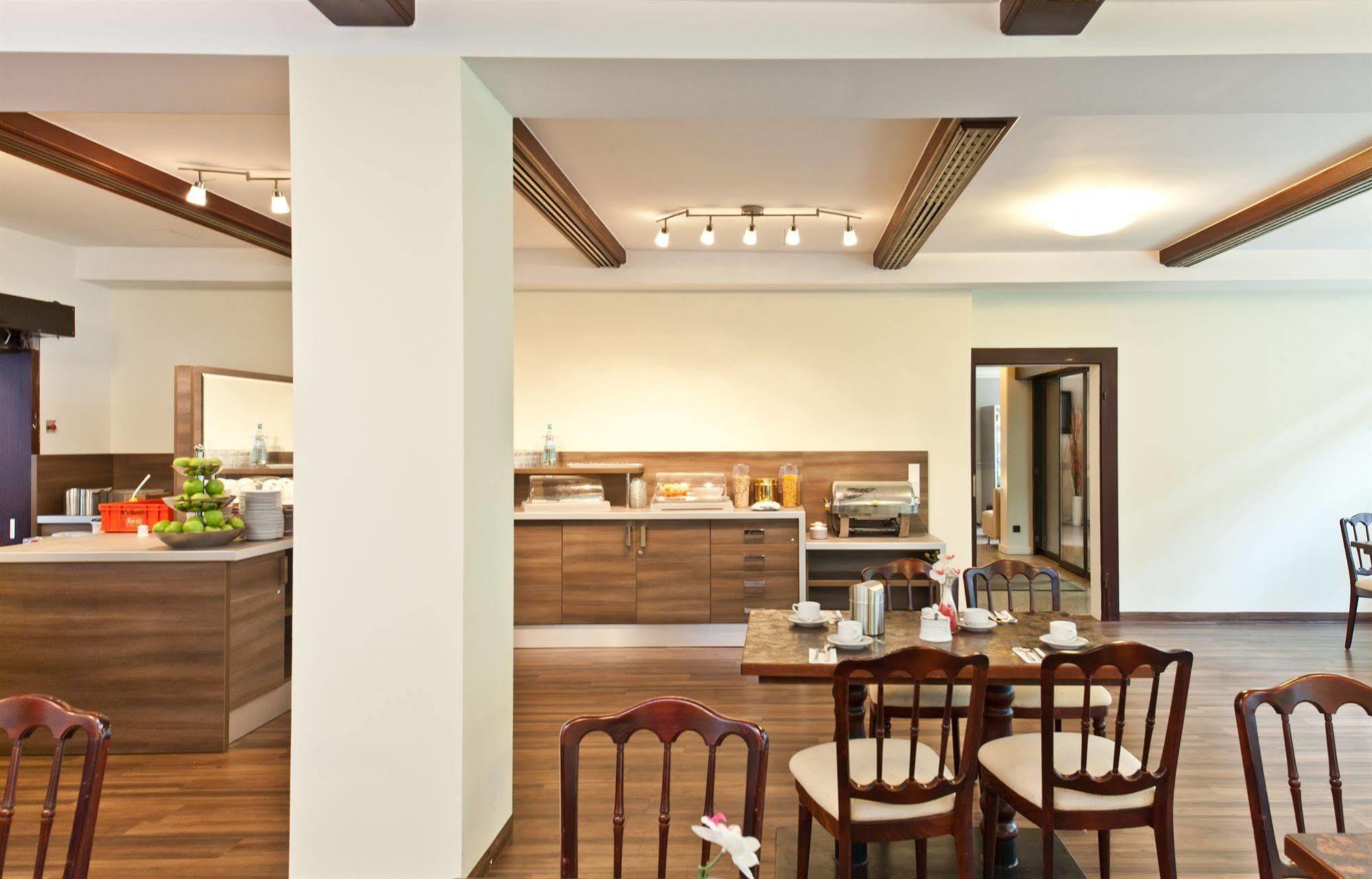 Novum Imperial Frankfurt Messe 4*